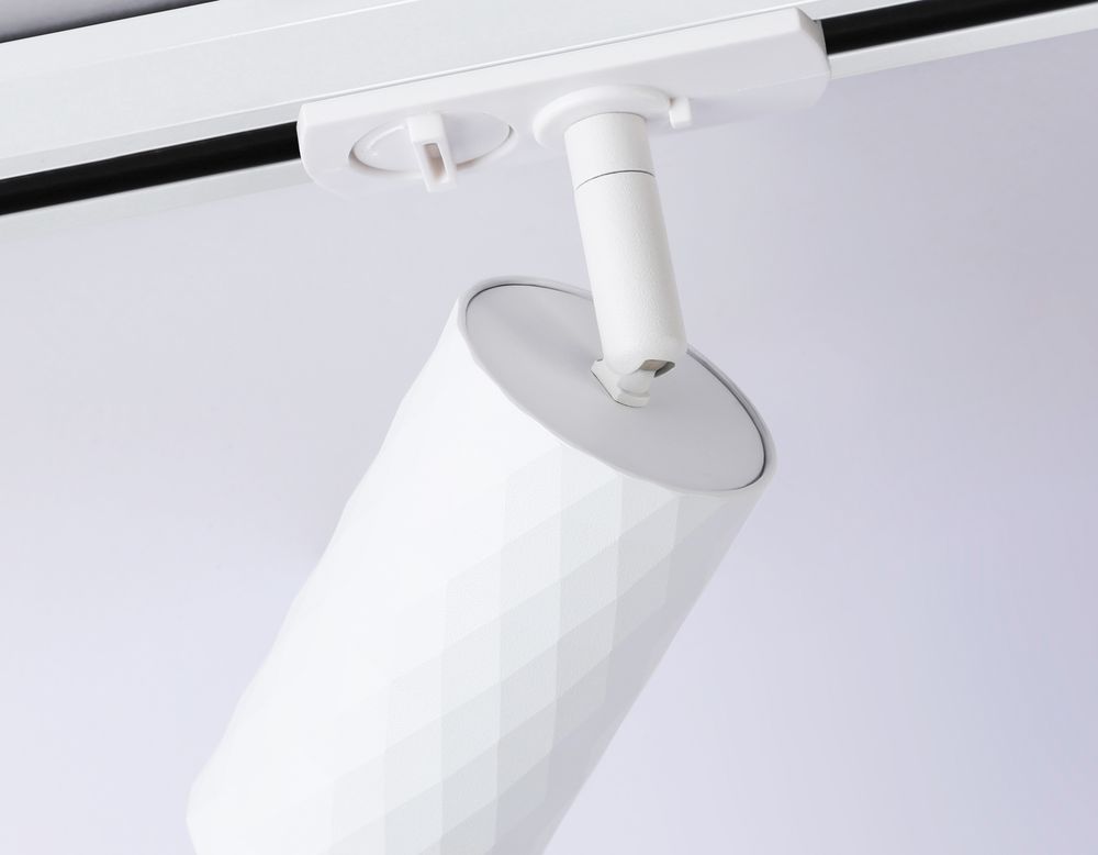 Ambrella Трековый светильник со сменной лампой GU10 Track System GL5131