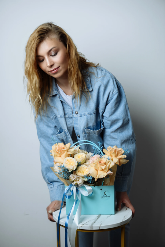 Сумочка с цветами "Абрикосовый сорбет"