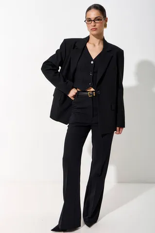 Жилет костюмный черного цвета