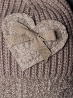 Шапка для девочки на осень