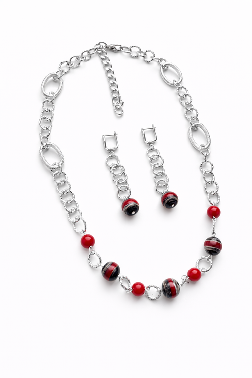 Комплект украшений из муранского стекла: колье, серьги