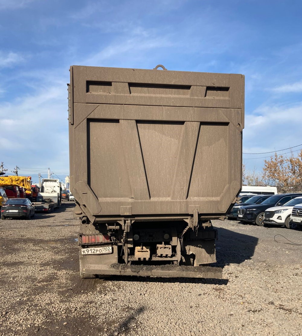 SITRAK C7H 8x4 Самосвал ZZ3316V466ME (Дизельный, 12,4 л, 540 л.с., МТ)