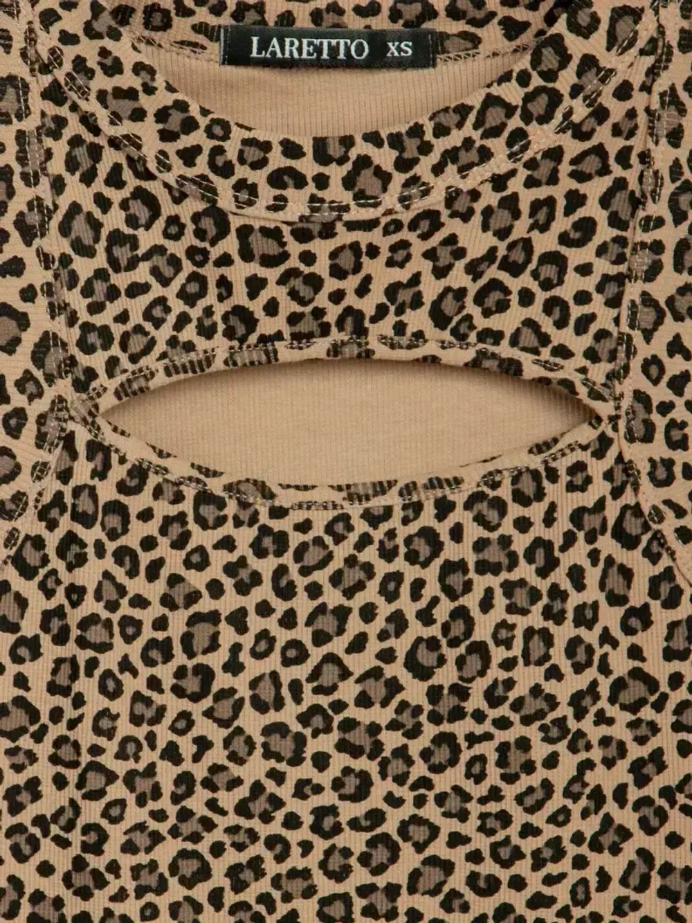 Майка летняя в рубчик с вырезом