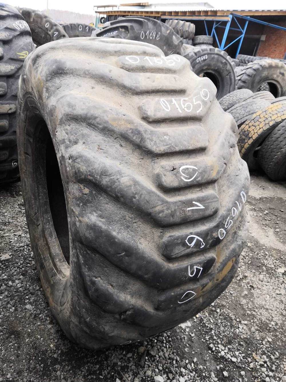 710/45-26.5 Tianli Forestry Flotation шина б/у
