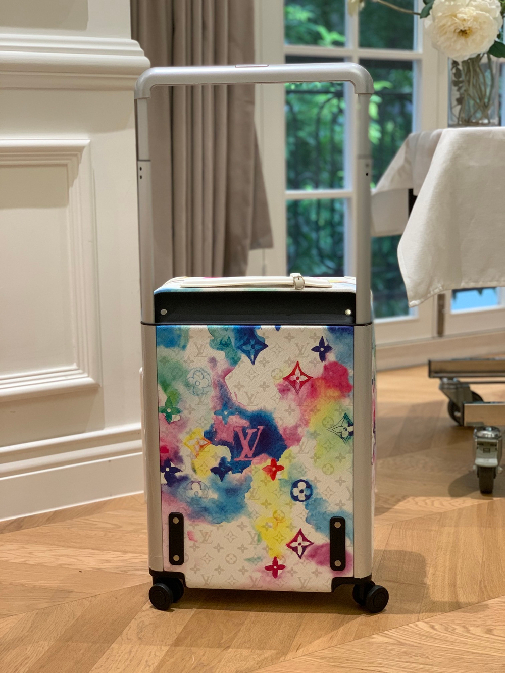 Louis Vuitton Horizon 55 Suitcase