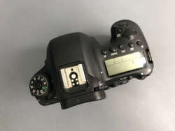 Canon EOS 6D Mark II (124.000 кадров)