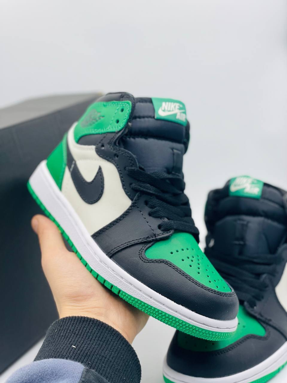 Зимние кроссовки NIKE AIR JORDAN 1