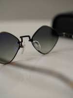 Солнцезащитные очки Chrome Hearts