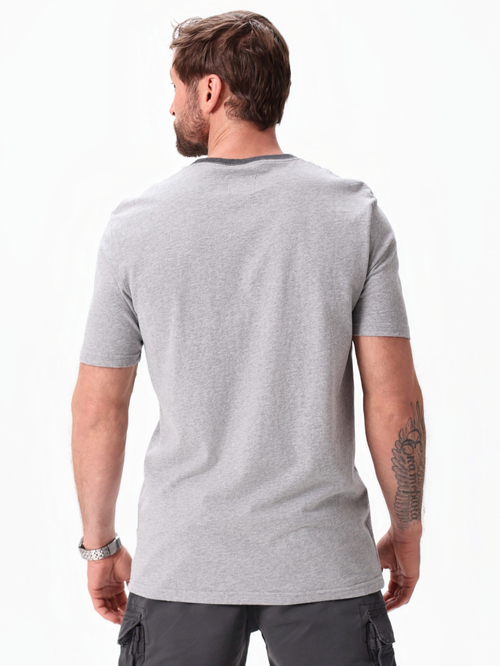 Футболка Abercrombie & Fitch ABF43