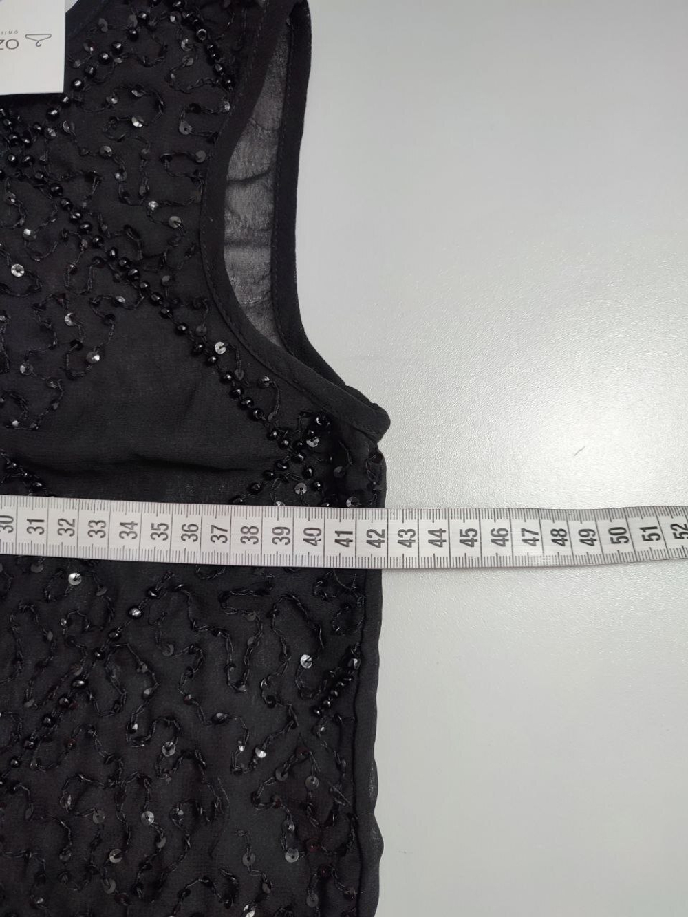 Топ Incity с пайетками 42 размер