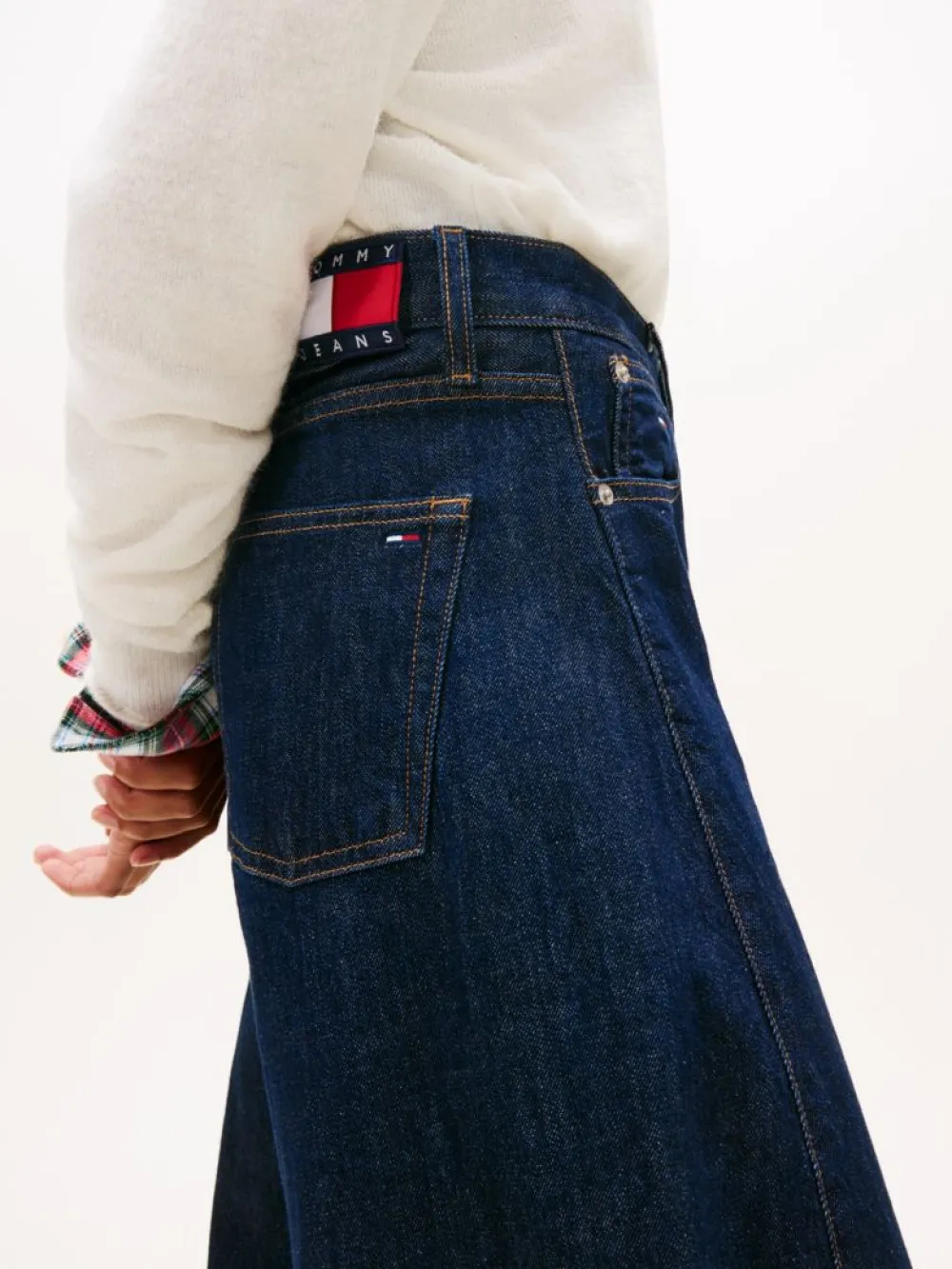 Джинсы женские TOMMY JEANS ELLA MID BARREL