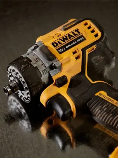 DeWalt Шуруповерт, 12 В, 0 АКБ