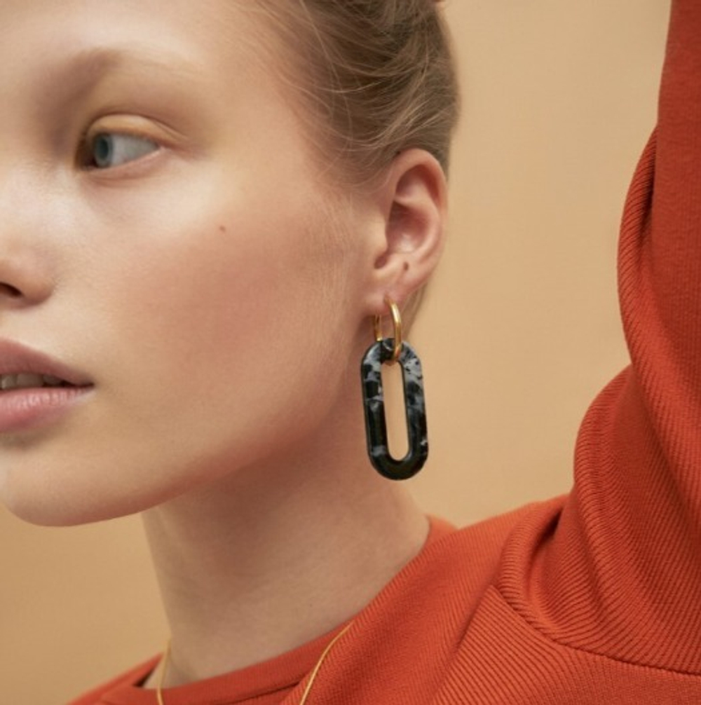 Recycle Object OVAL EARRINGS BLACK