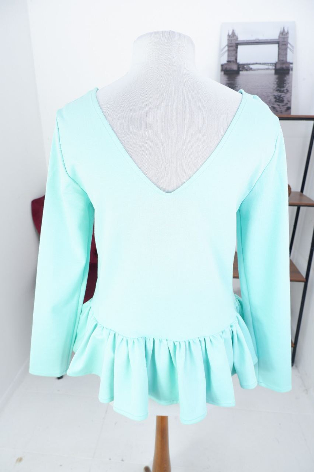 Джемпер красивый 44-46 размер