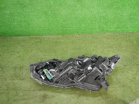 Битая Фара правая Nissan Qashqai 2 j11 (17-23) галоген