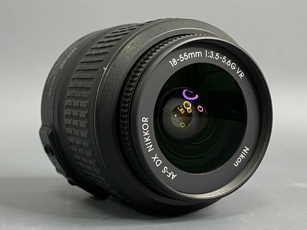 Nikon D3400 Kit 18-55mm 16.700 кадров