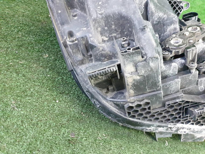 Фара левая Kia K900 KH (2018-2022) LED