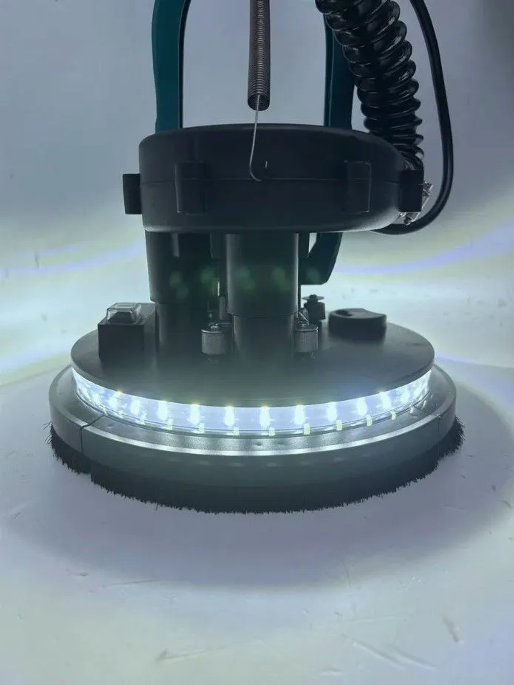 Шлифмашина для стен и потолков MT225 (жираф; в кейсе)