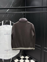 Пуховик Moncler