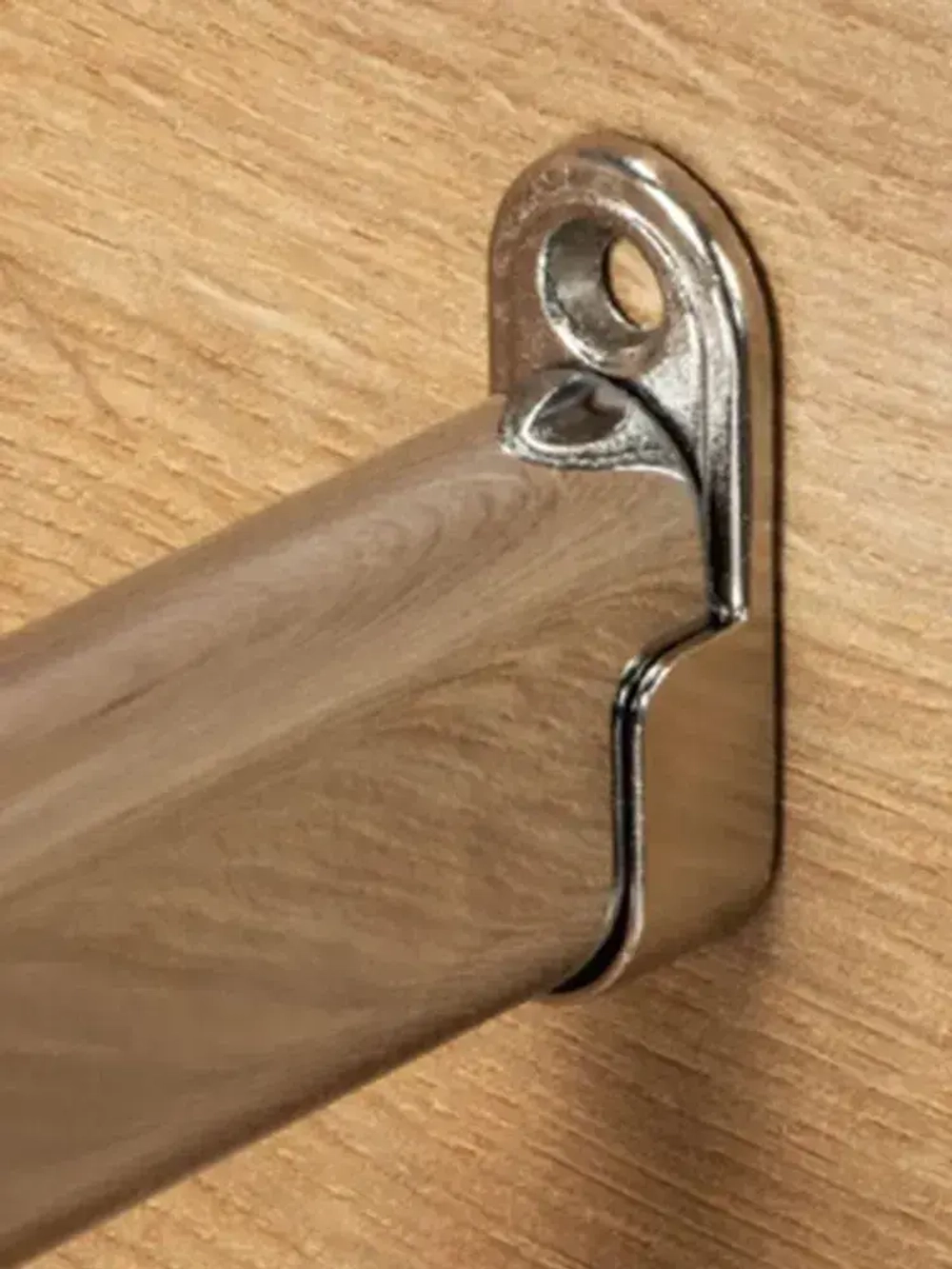 Штангодержатель мебельный для овальной штанги шириной 15,5 мм, 2 шт. OTLEX для шкафа и гардероба, боковое крепление, замак, никель