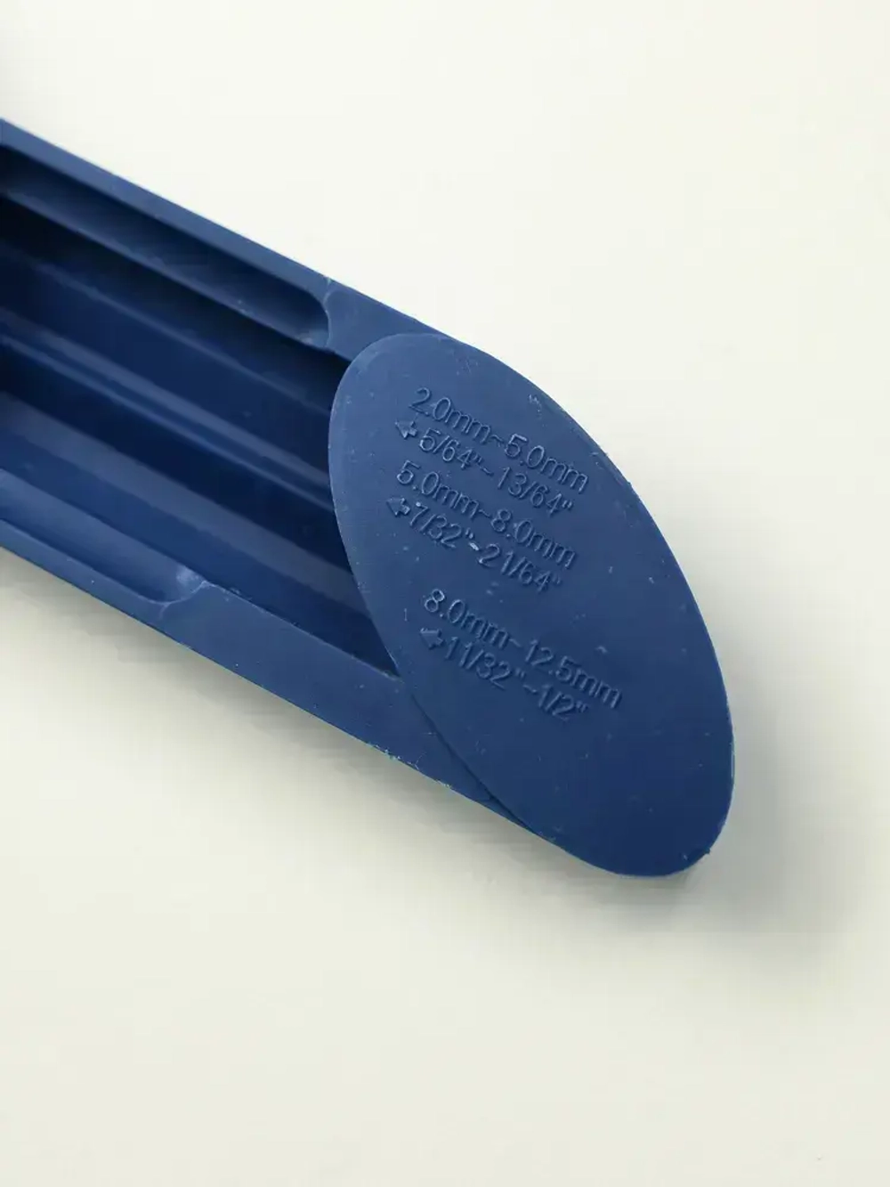 Точилка для сверл на шуруповерт, на дрель, универсальная, заточка для сверл, насадка на электроинструмент