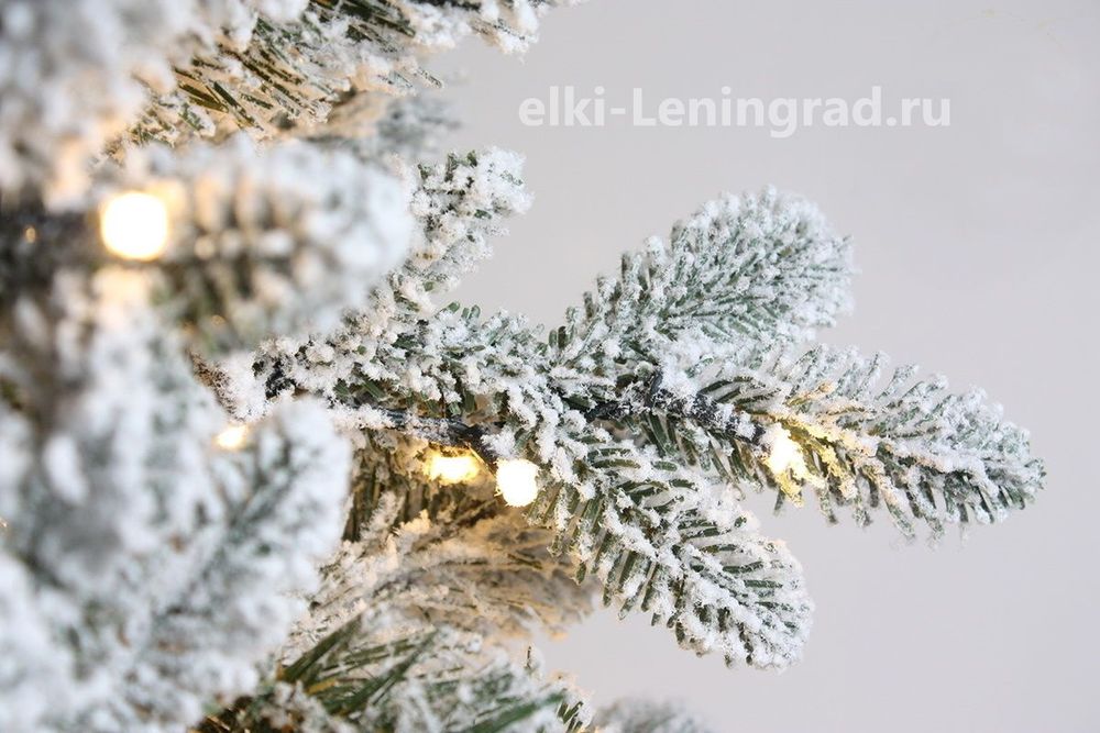 Заснеженная ель с гирляндой «Барокко» теплый свет (Литая+пвх) 150 см / 1,5 м