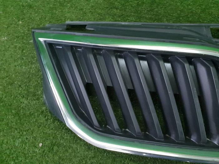 Решетка радиатора Skoda Rapid 1 (2012-2020)