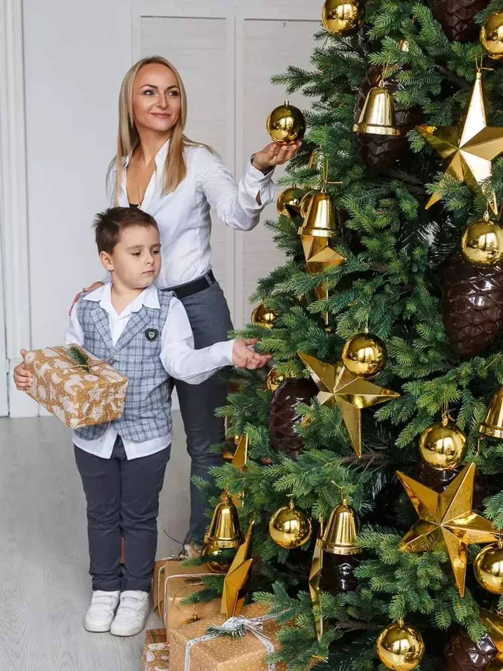 Большая елка «Сказочная» (Литая+пвх) от 3 до 8 м