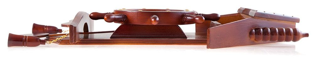 Часы настенные "Избушка" 33 см x 66 см, деревянные