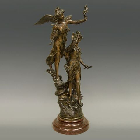 Винтаж: Скульптурная композиция «Слава прославляющей науки»