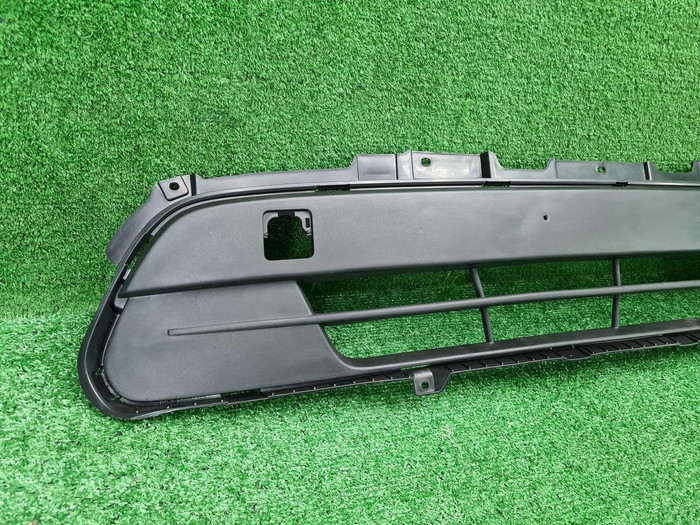 Решетка переднего бампера Kia Sorento 3 UM (14-17)