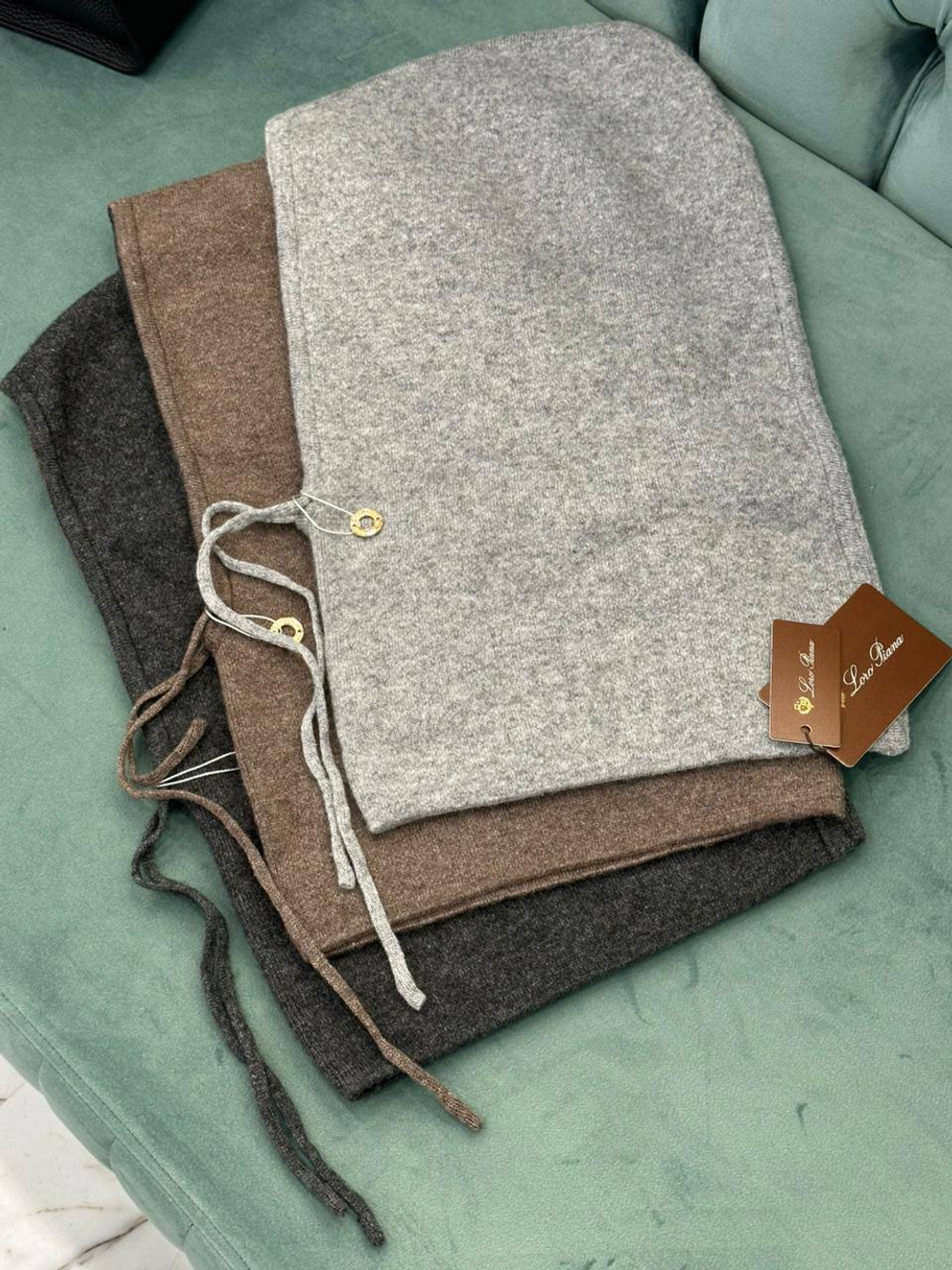 Капор Loro Piana