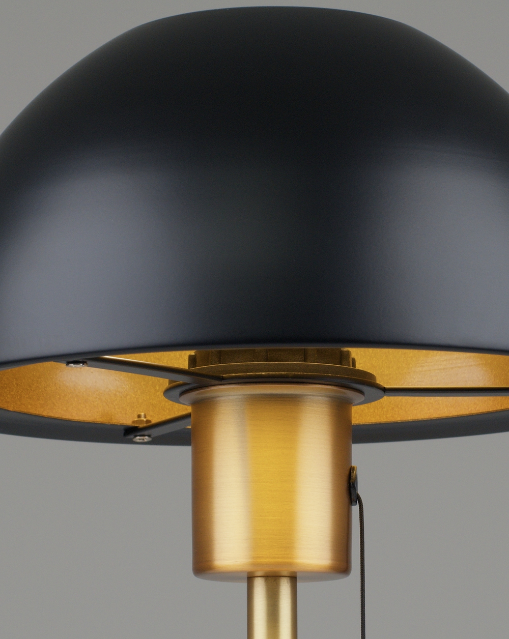 Лампа настольная Moderli V11322-1T Aspen