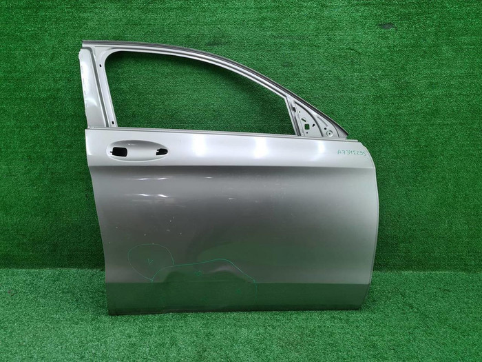 Дверь передняя правая Mercedes GLC C253 (16-23)