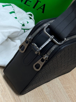 Сумка-мессенджер Bottega Veneta