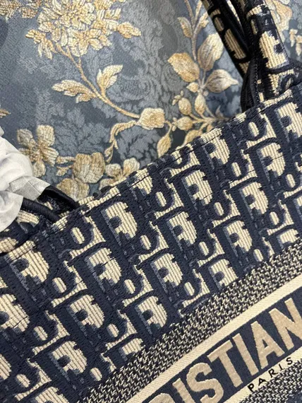 Сумка Dior Book Tote, темно-синий