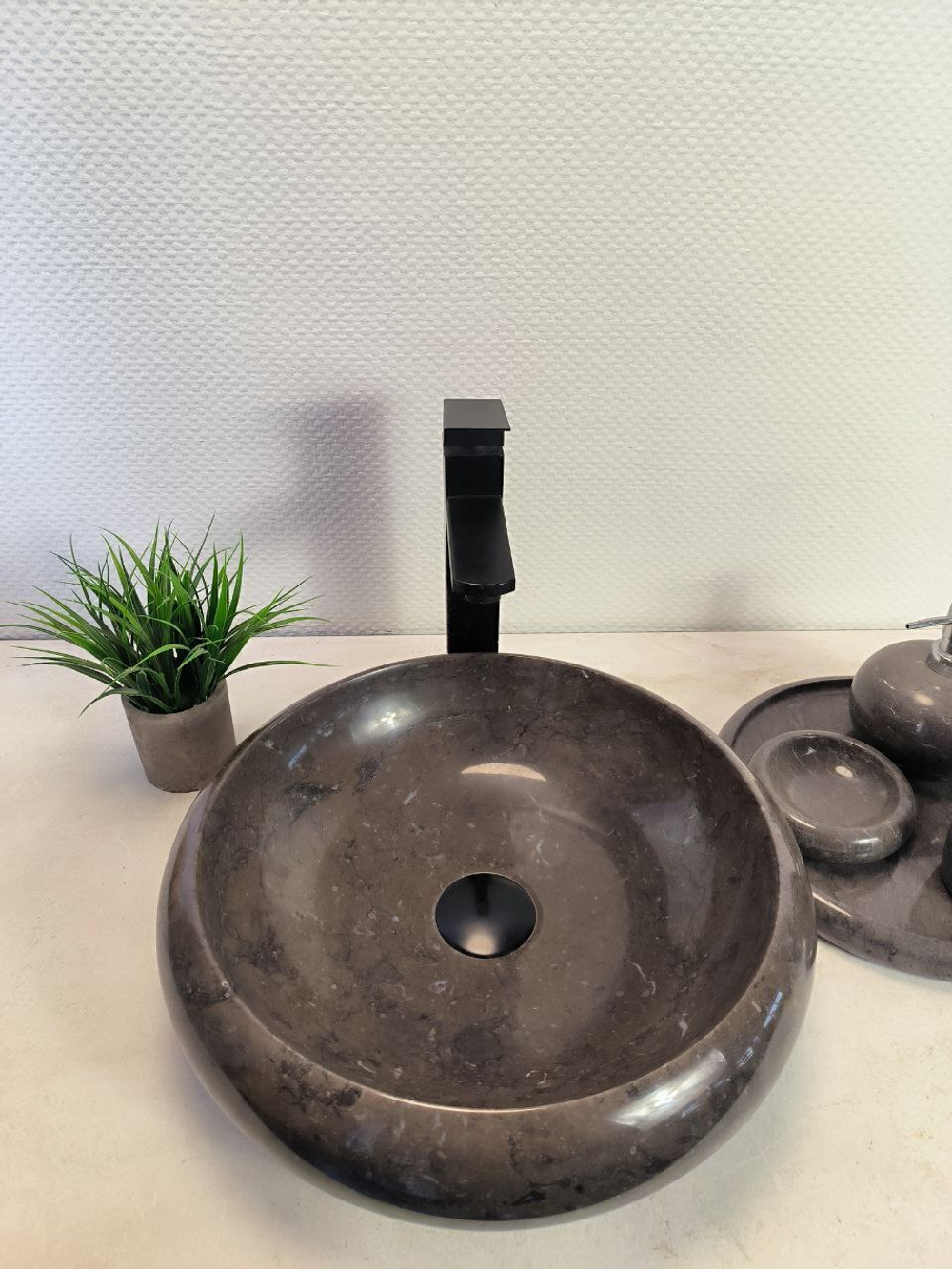 Раковина из мрамора Donut Black Small  DM-60185 (40*40*12)