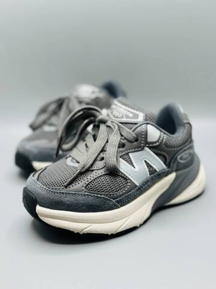Детские кроссовки New Balance 990