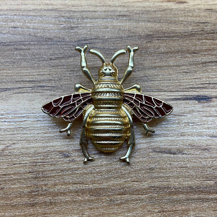 Брошь Пчела эмаль коричневая металл золотистый матовый