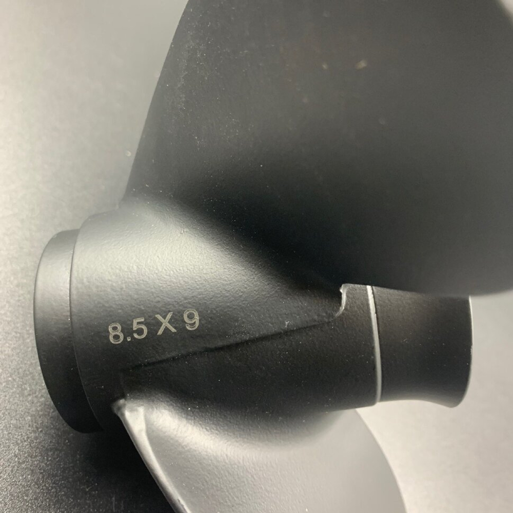 Гребной винт Tohatsu 8-9.8 (3x8.5x9) (3B2-64517-1; 3B2B64517-0) (YHS)