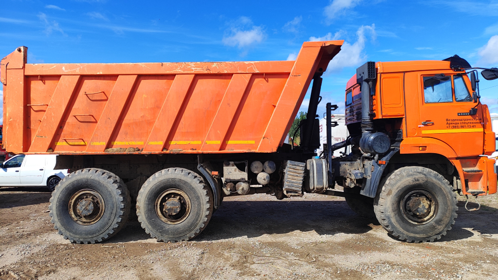 КамАЗ 65222 6x6 Самосвал 65222-53 (Дизельный, 11,8 л, 400 л.с., МТ)