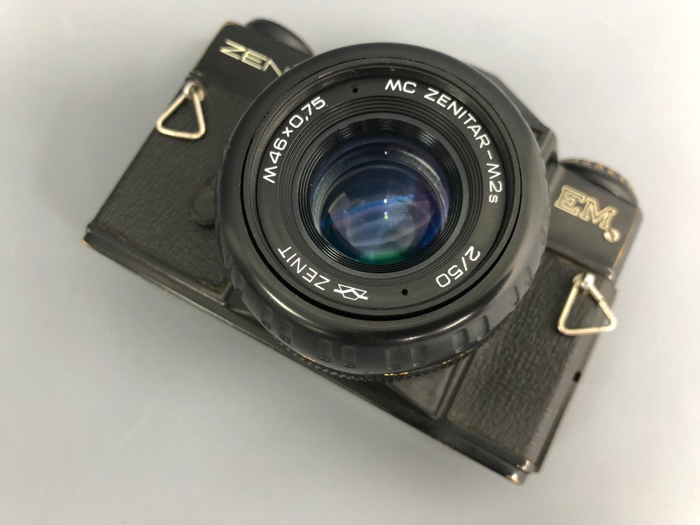 Zenit EM + Zenitar-M2s 2/50