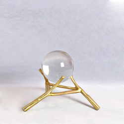 Статуэтка Cloyd арт.50164 / выс. 17 см - золото / серия 1637