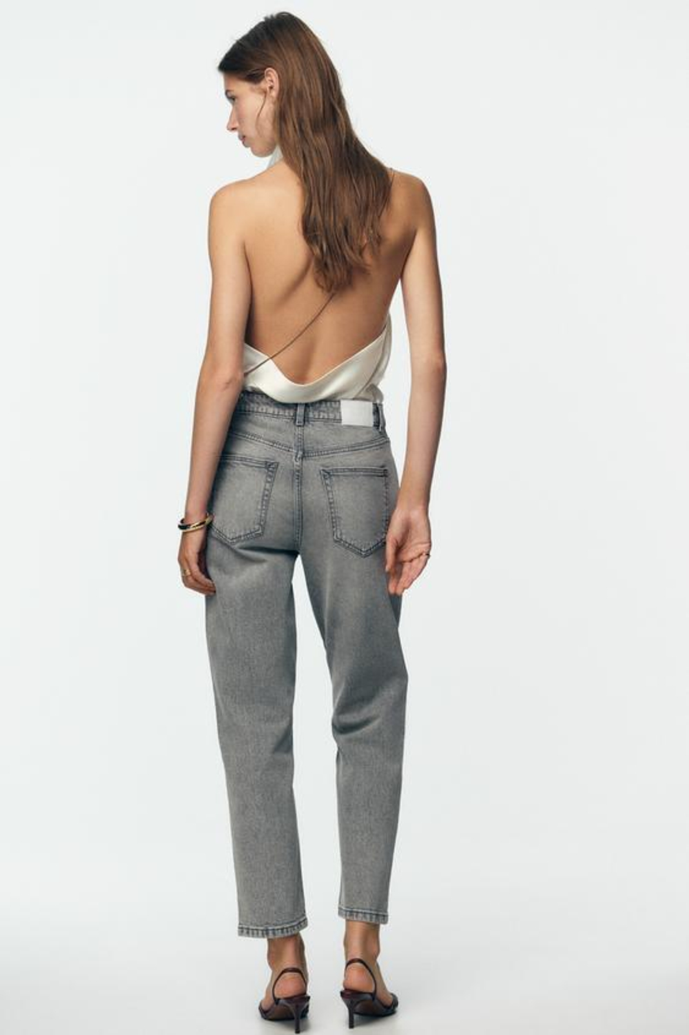 ZARA ДЖИНСЫ MOM FIT COMFORT Z.01 С ВЫСОКОЙ ПОСАДКОЙ, СЕРЫЙ