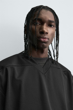 ZARA ФУТБОЛКА СВОБОДНОГО КРОЯ, ЧЕРНЫЙ