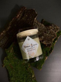 Свеча ароматическая с эфирным маслом чайного дерева