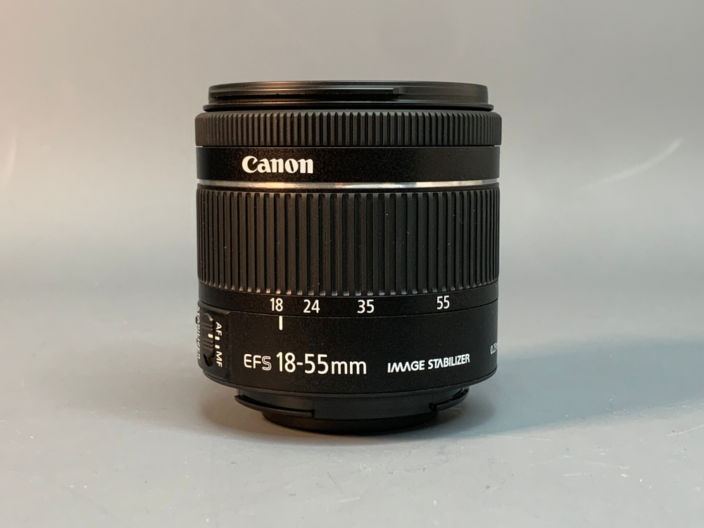 Canon 250D Kit 18-55mm STM 22.000 кадров