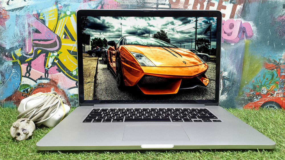 MacBook Pro (A1398) Retina, 15" 2015 i7/16Gb