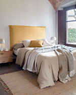 Изголовье из льняной ткани горчичного цвета Tanit со съемным чехлом 206 x 106 см