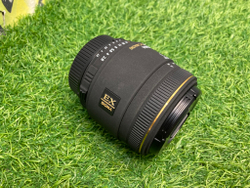 Sigma AF 50mm 2.8 EX DG Macro Nikon F